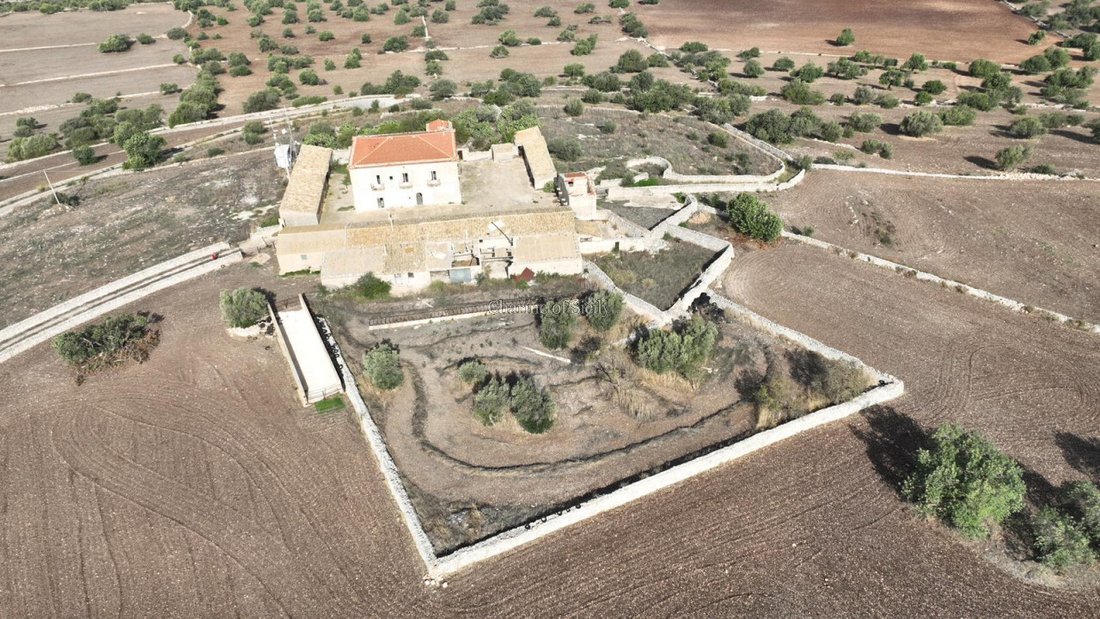 Villa in Puntarazzi - Donnafugata, Ragusa, Sicily 1 - 14778359