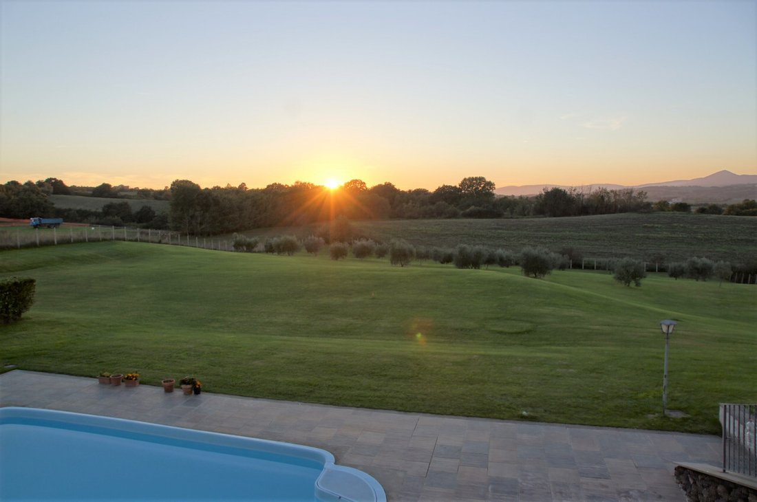 Villa in Campagnano di Roma, Lazio, Italy 2 - 15367842