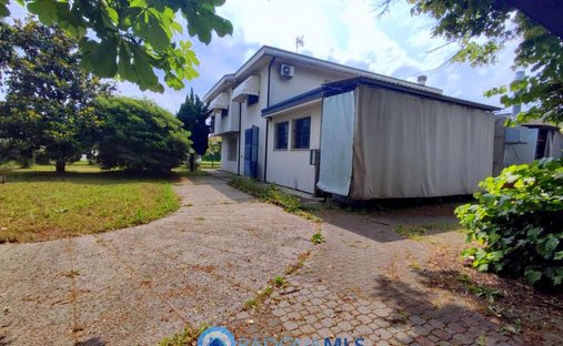 House in Albignasego, Veneto, Italy 1