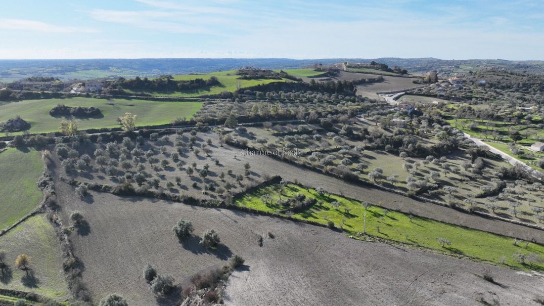 Villa in San Giacomo Mulino, Sicily, Italy 4 - 14990142