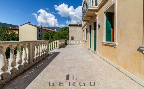 Villa in Quero, Veneto, Italy 1
