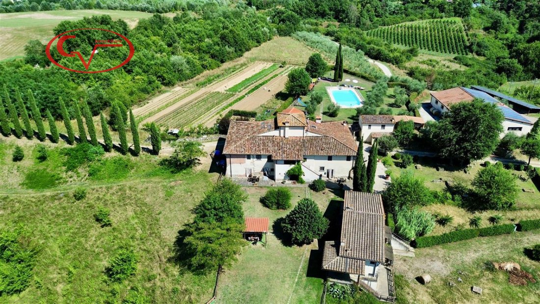 Villa in Terranuova Bracciolini, Tuscany, Italy 4 - 16019399