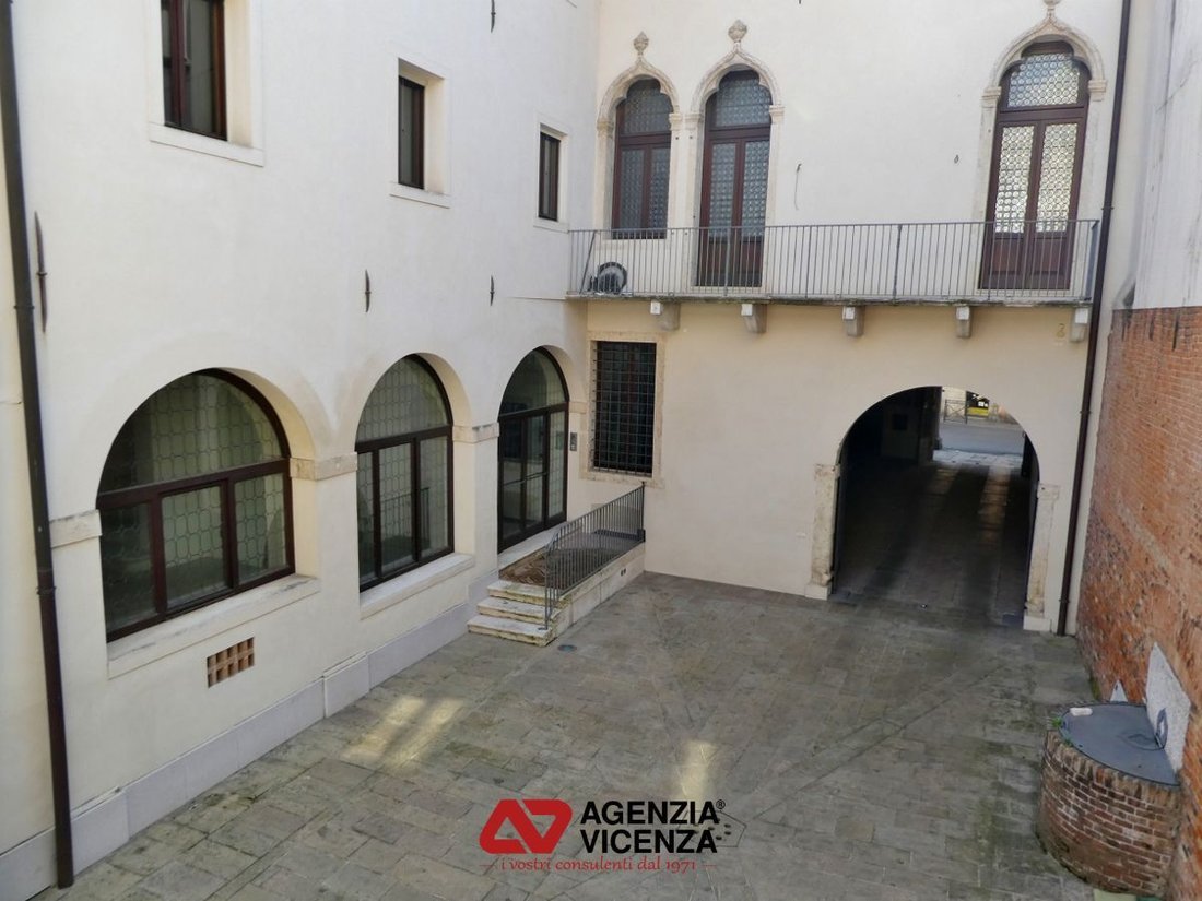 House in Center, Vicenza, Veneto 5 - 13874157