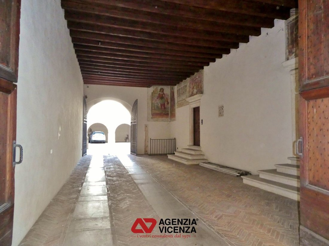 House in Center, Vicenza, Veneto 4 - 13874157
