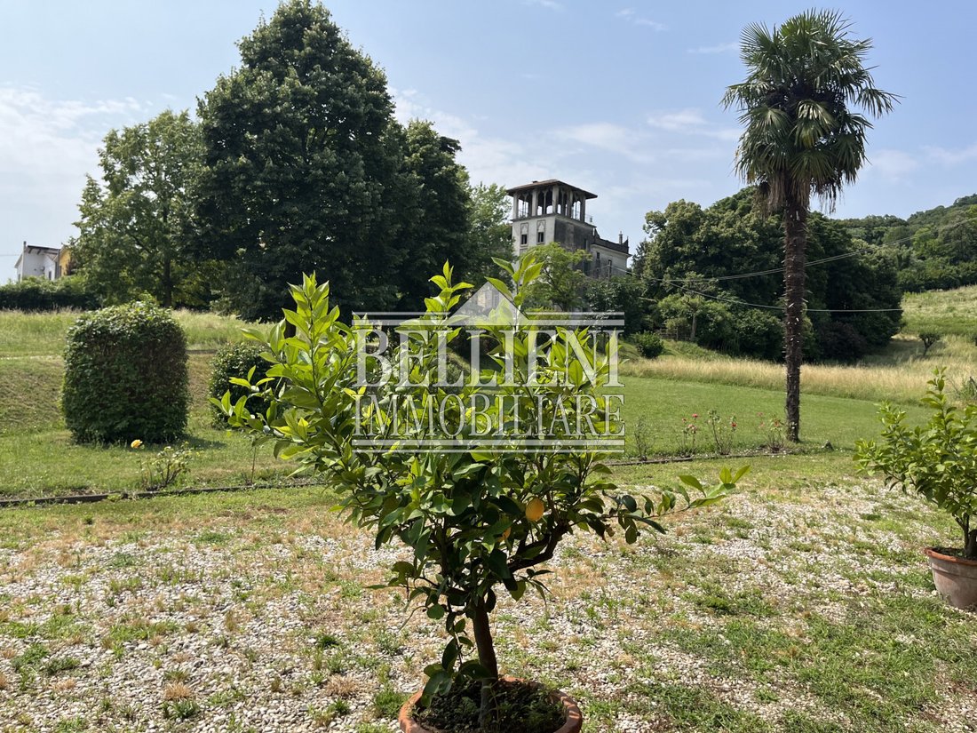 Villa in Longare, Veneto, Italy 2 - 13443617