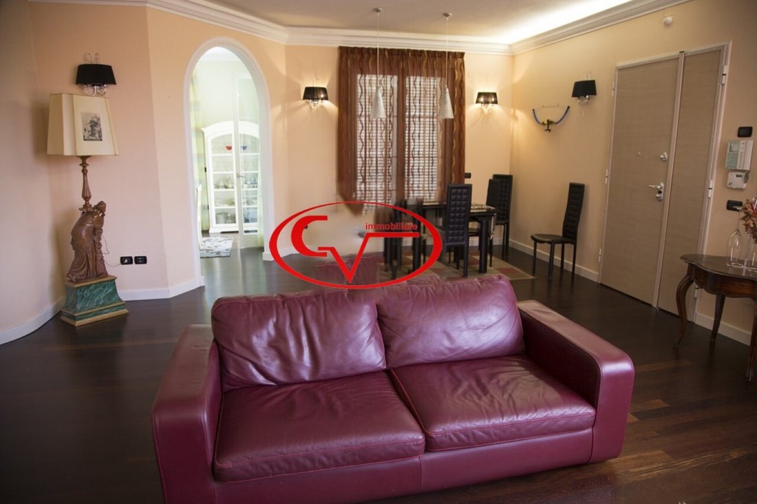 Villa in Laterina Pergine Valdarno, Tuscany, Italy 1 - 13656436