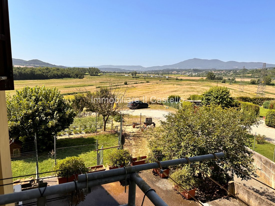 House in Castiglione del Lago, Umbria, Italy 3 - 13419474