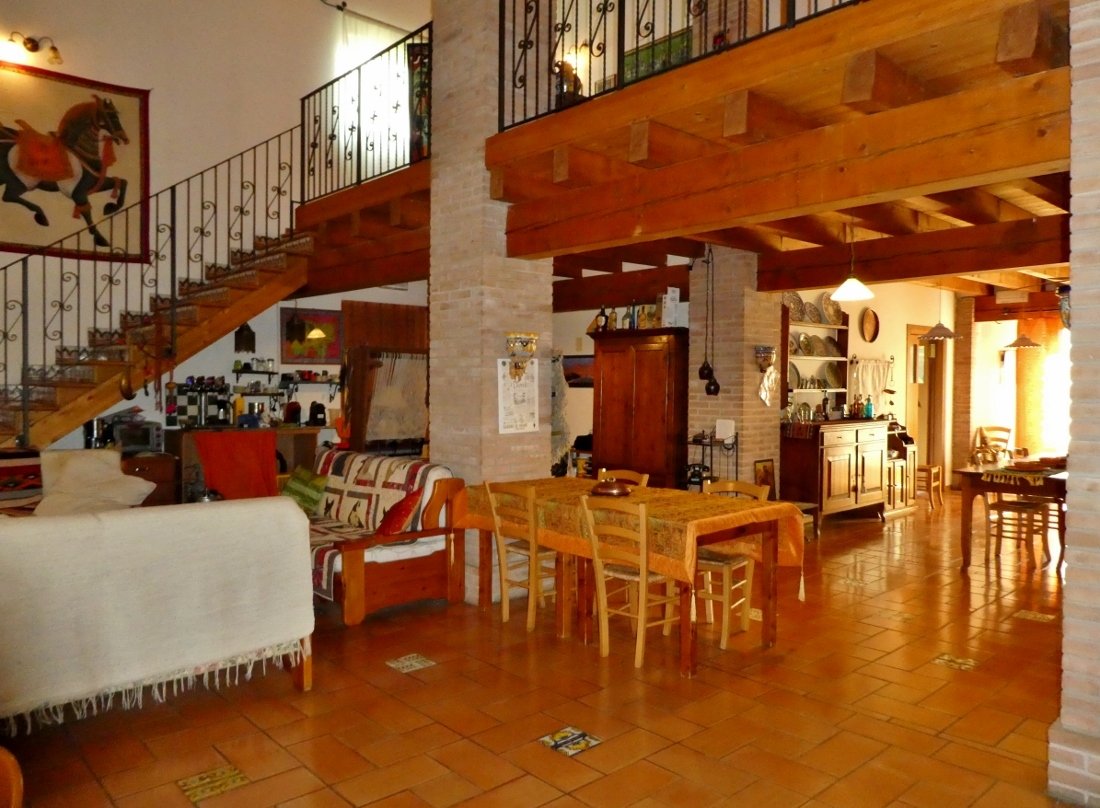 House in Ignago-Zovo, Veneto, Italy 5 - 12691485
