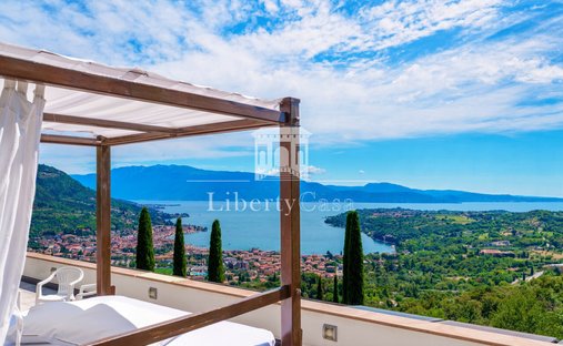 Villa à Salò, Lombardie, Italie 1