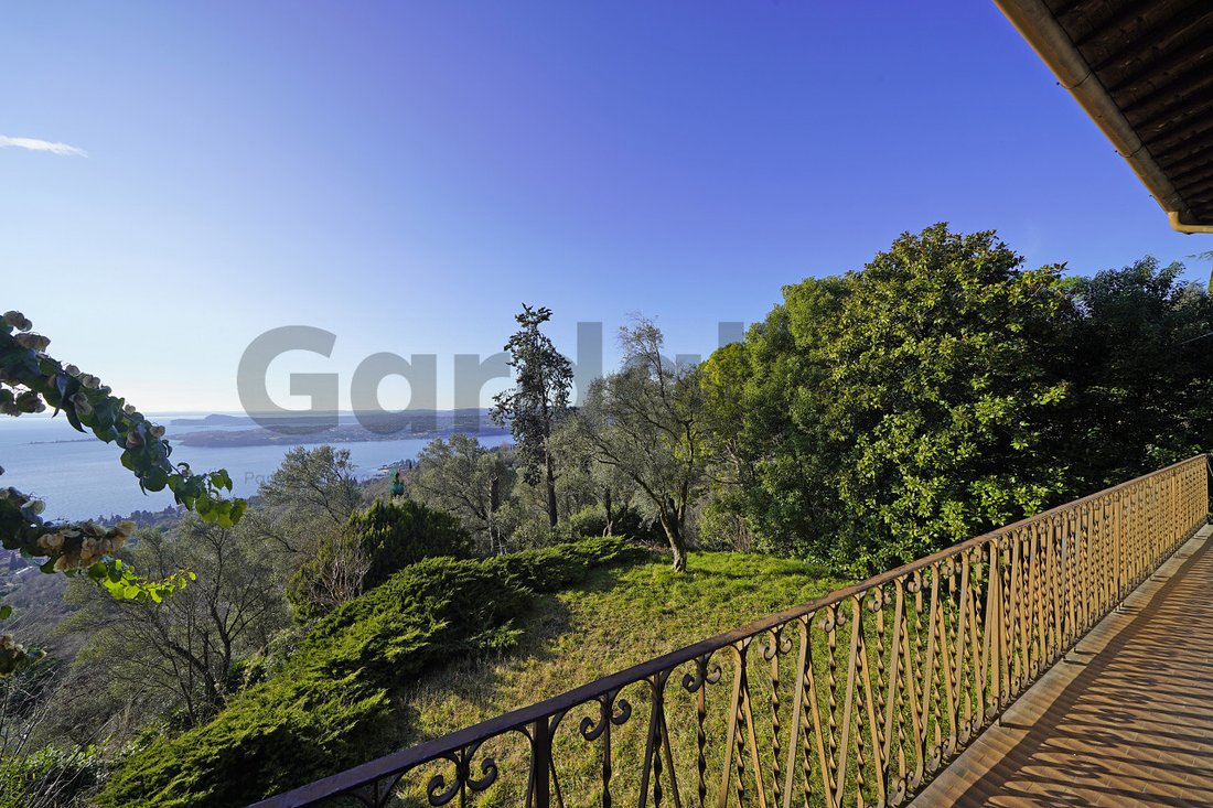 Apartment in Gardone Riviera, Lombardy, Italy 3 - 15157310