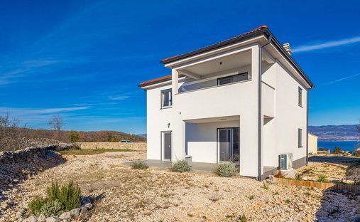 House in Vrbnik, Primorje-Gorski Kotar County, Croatia 1