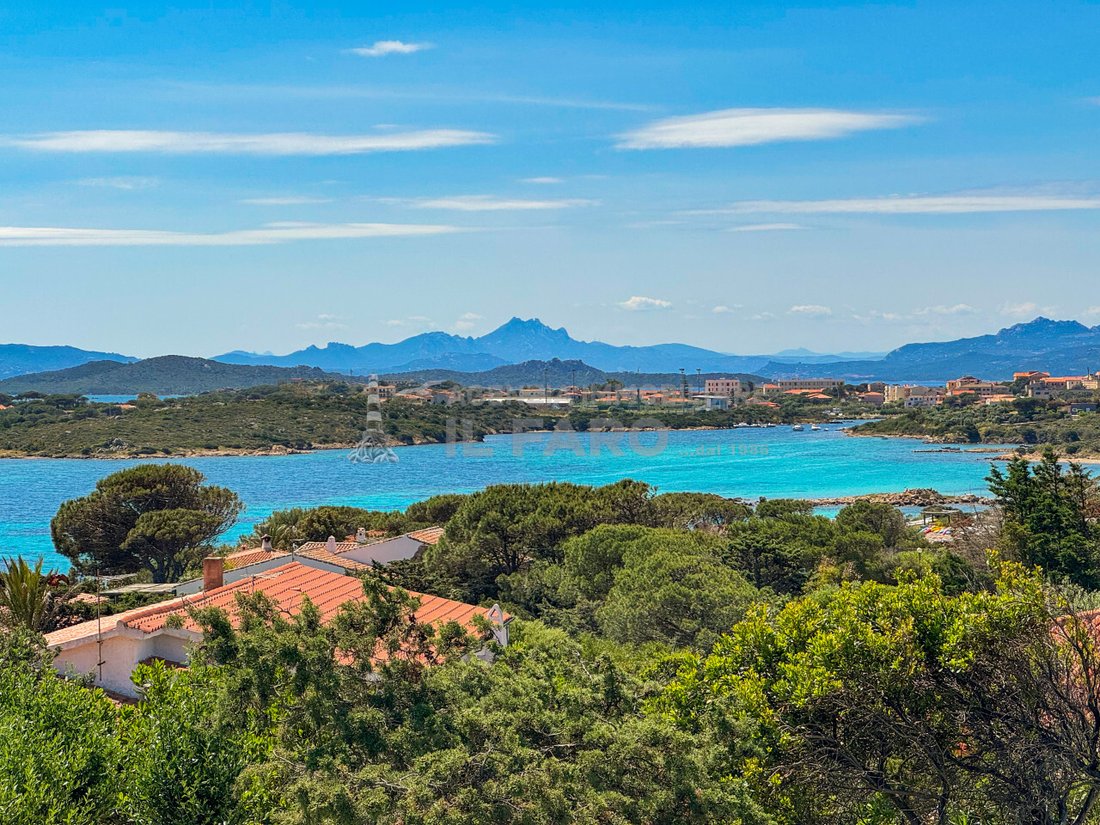 Villa in La Maddalena, Sardinia, Italy 1 - 14278214