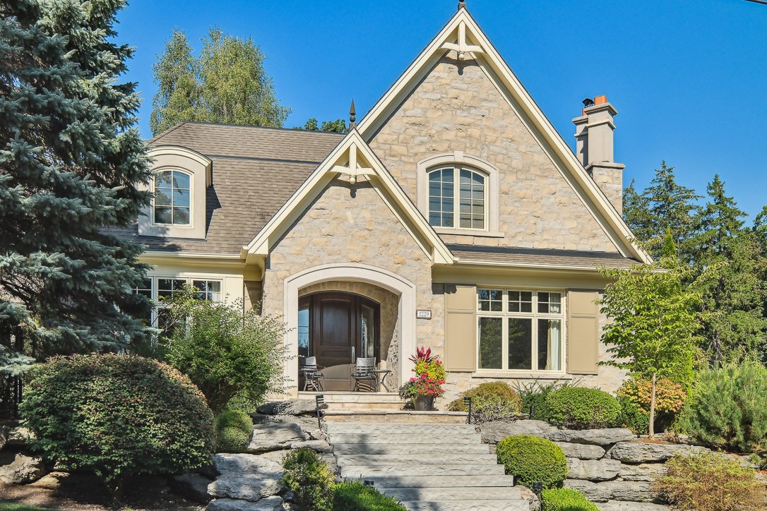 House in Mississauga, Ontario, Canada 1 - 16021487
