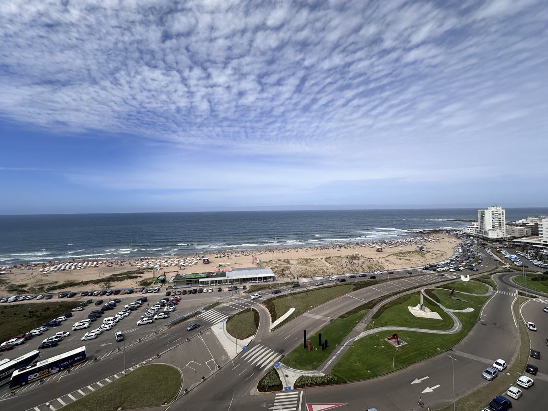 Apartment in Punta del Este, Maldonado Department, Uruguay 2 - 16021896