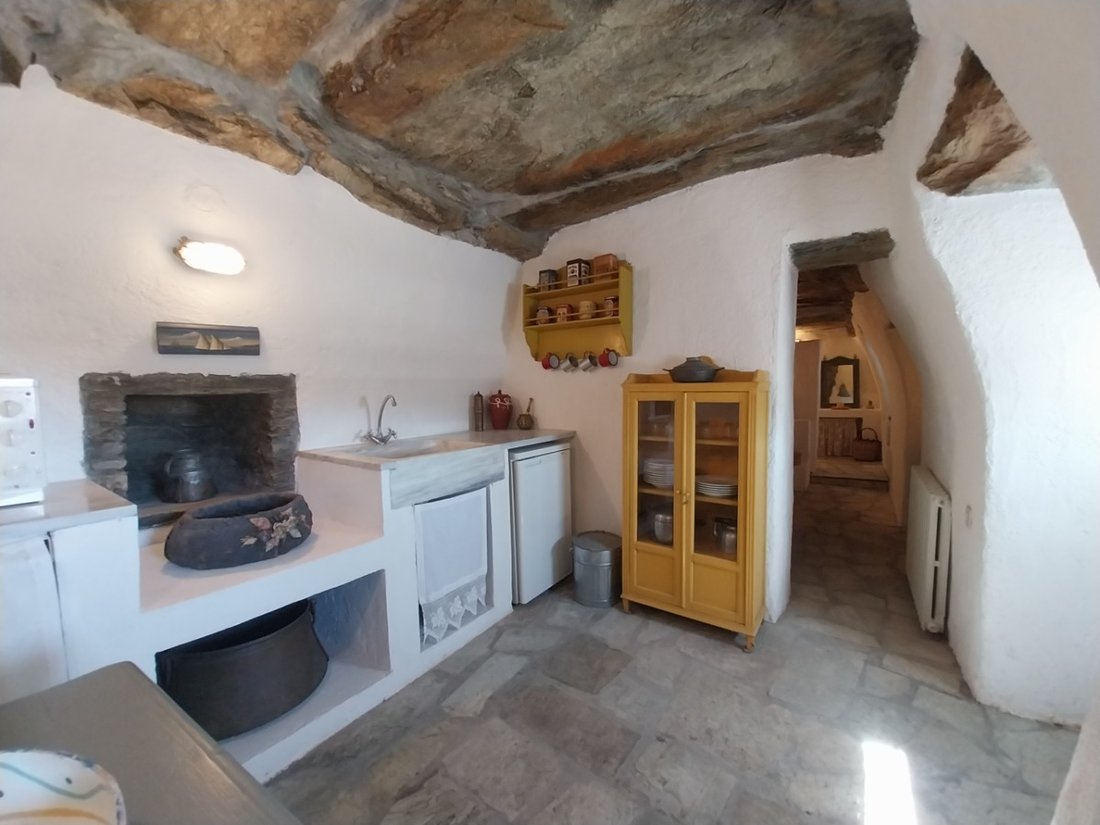 House in Andros, Aegean, Greece 5 - 15940044