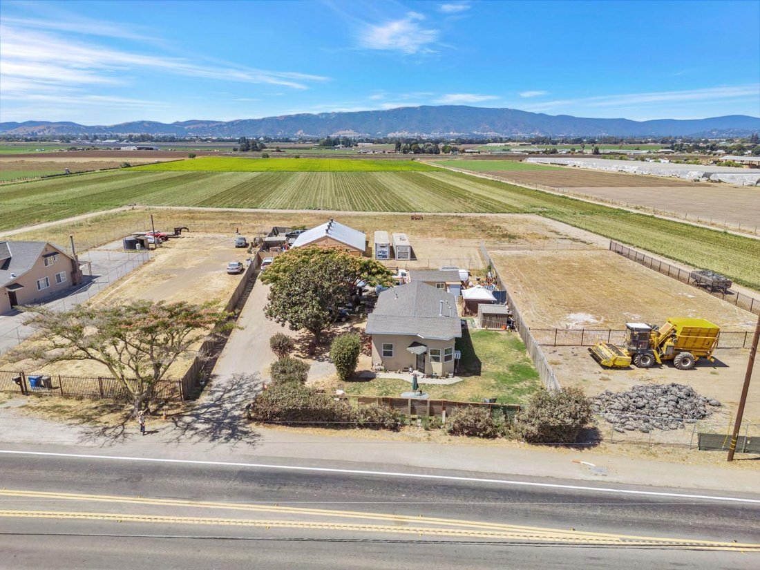 House in Gilroy, California, United States 4 - 16026282