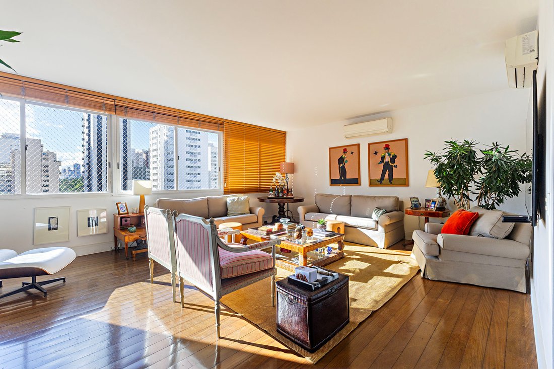 Apartment in São Paulo, State of São Paulo, Brazil 2 - 16026311