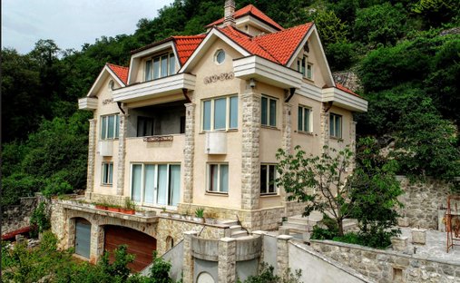 Villa in Sveti Stefan, Budva Municipality, Montenegro 1