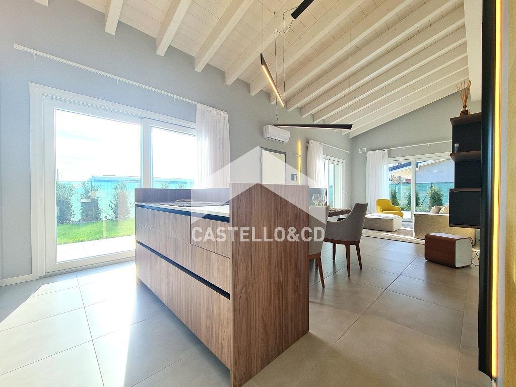 Villa in Pozze - San Martino, Lonato del Garda, Lombardy 1 - 16028235