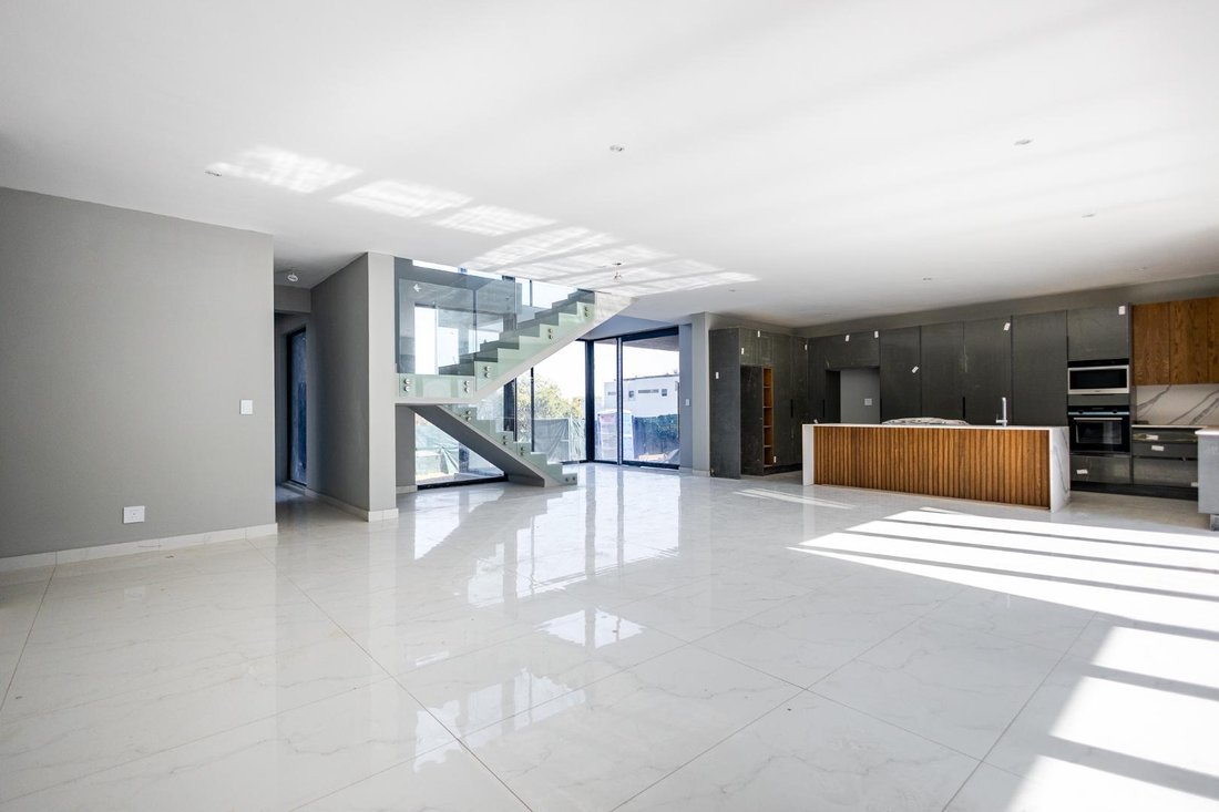 House in Midrand, Gauteng, South Africa 2 - 16026796