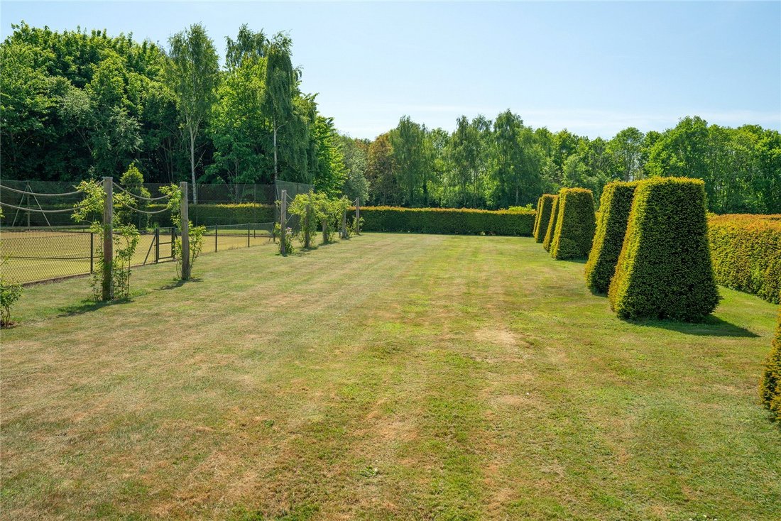 House in Ardleigh, England 2 - 16026411