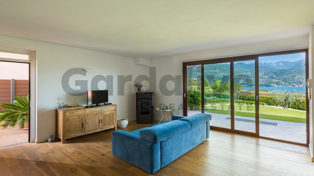 Villa in San Felice del Benaco, Lombardy, Italy 3 - 16029249