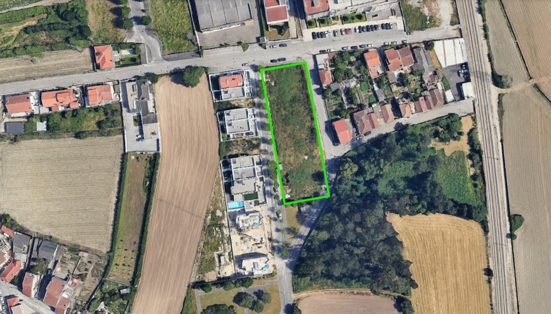 Land in Aguas Santas, Porto District, Portugal 1 - 16028499