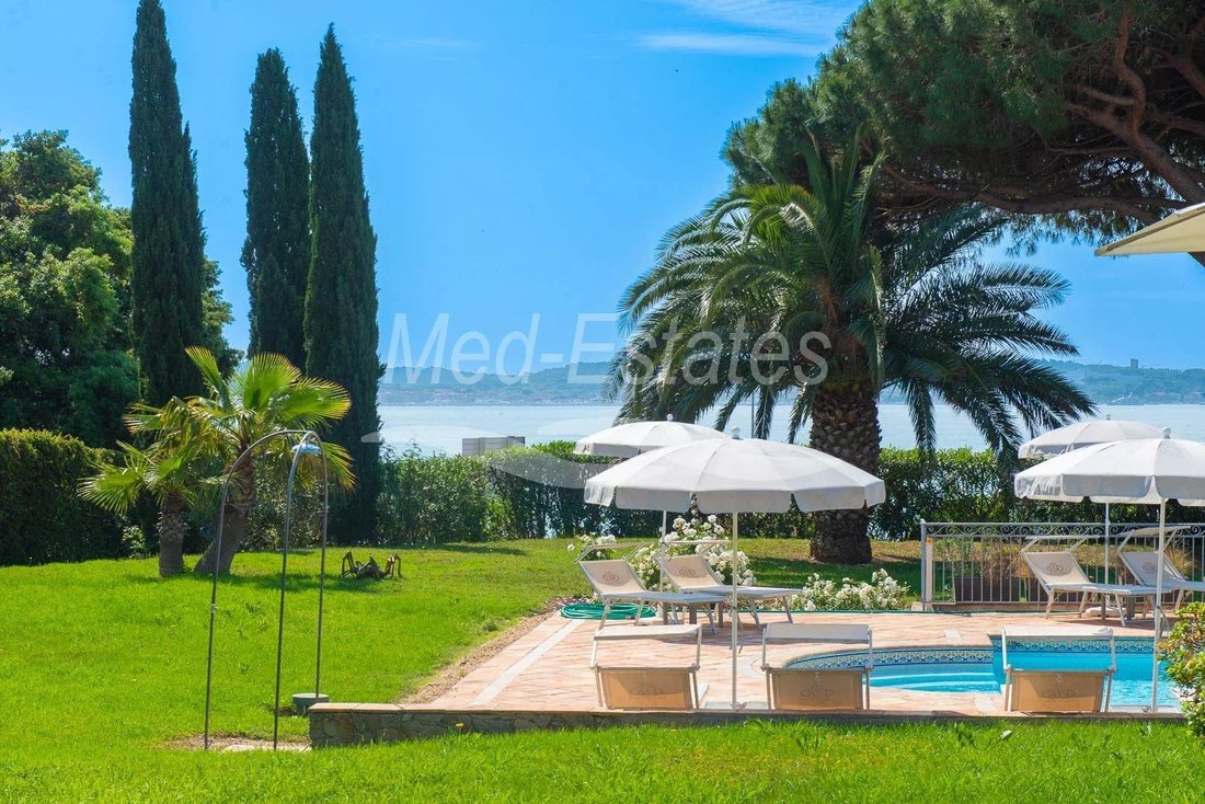 Villa in French Riviera, Provence-Alpes-Côte d'Azur, France 2 - 16026613
