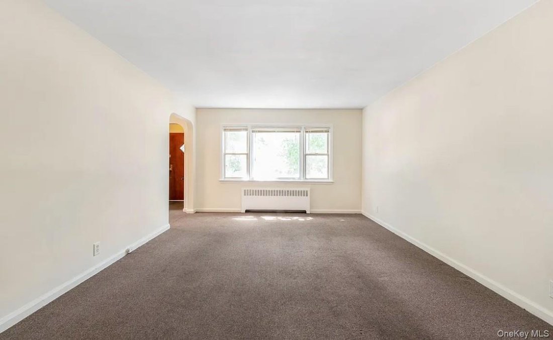 House in New York, New York, United States 3 - 16023895