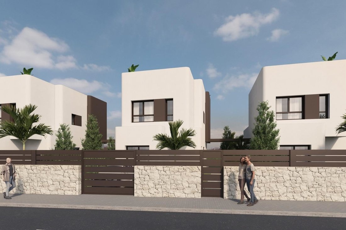 Villa in Pilar de la Horadada, Valencian Community, Spain 2 - 16026987