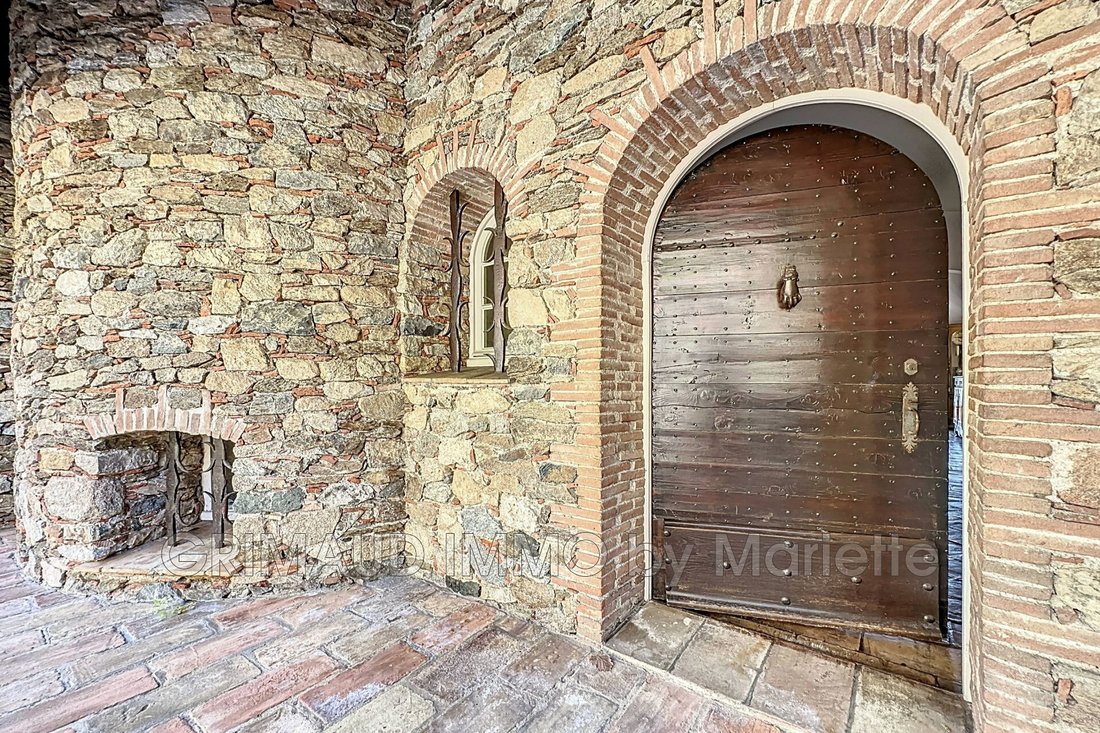 Villa in Grimaud, Provence-Alpes-Côte d'Azur, France 5 - 16027039