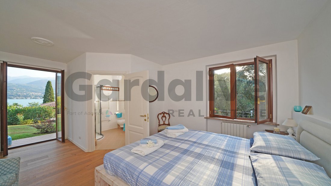 Villa in San Felice del Benaco, Lombardy, Italy 5 - 16029249