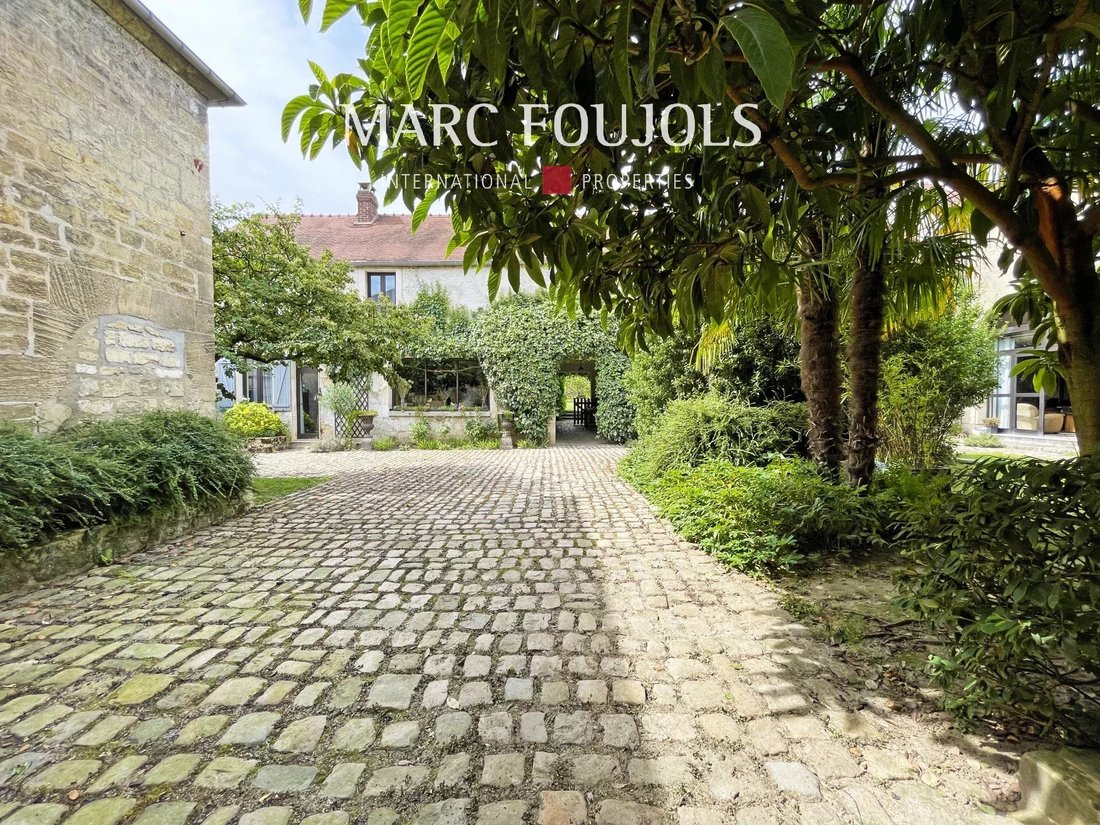 House in Chantilly, Hauts-de-France, France 4 - 13870835
