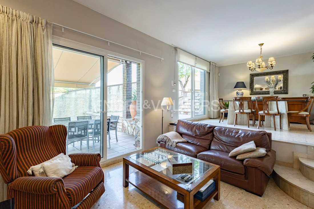 House in Torrelles de Llobregat, Catalonia, Spain 4 - 16028552
