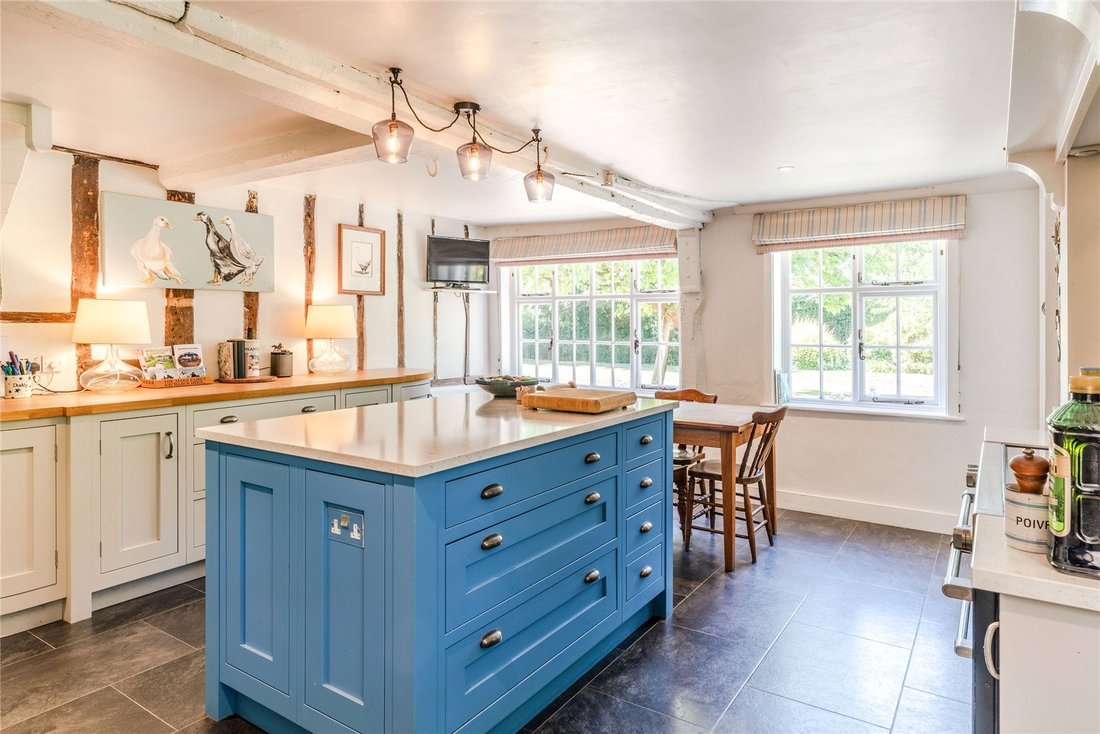 House in Easton, England 4 - 16026473