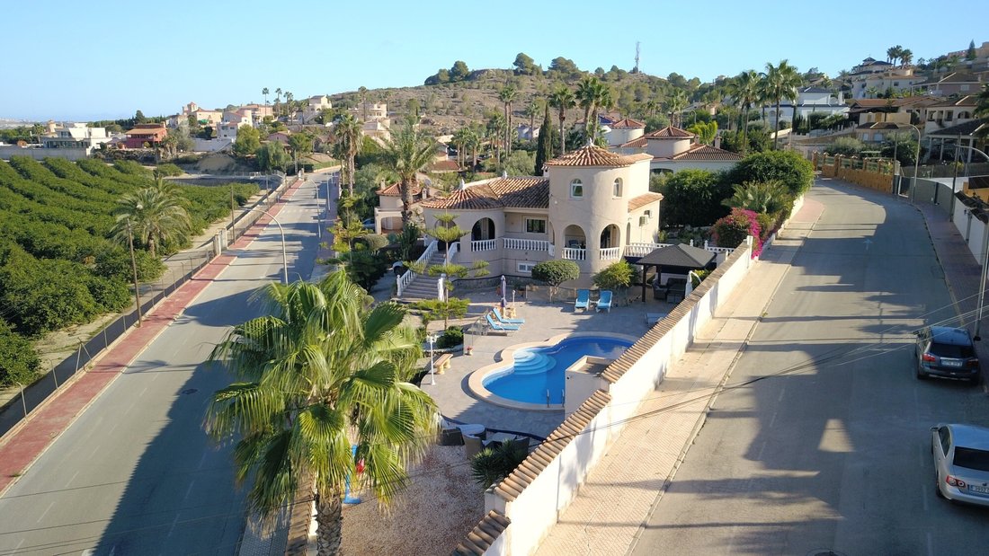 Villa in Almoradí, Land Valencia, Spanien 1 - 14940660