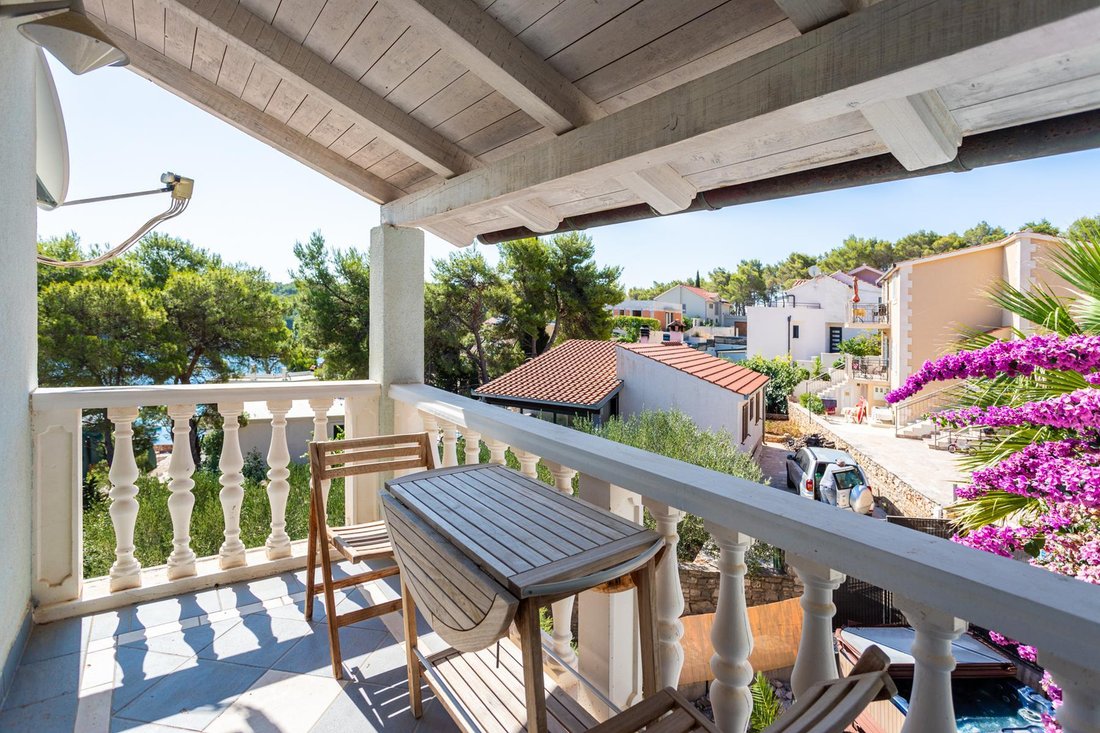 Villa in Milna, Split-Dalmatia County, Croatia 1 - 16028216