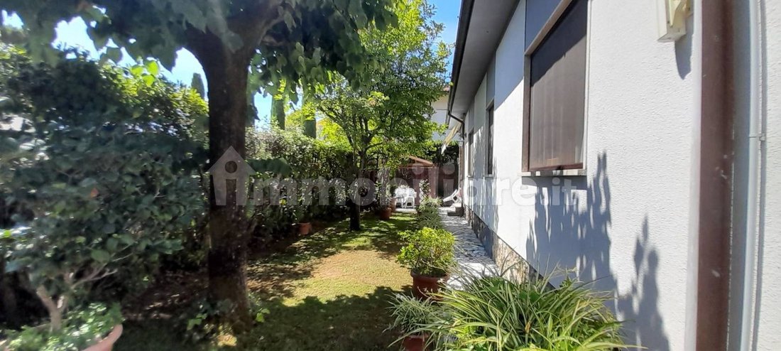 Villa in Center, Forte dei Marmi, Tuscany 3 - 16027814