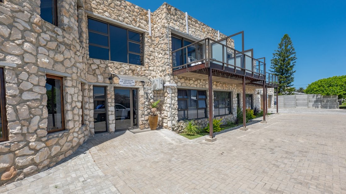 House in Struis Bay, Western Cape, South Africa 5 - 16027373