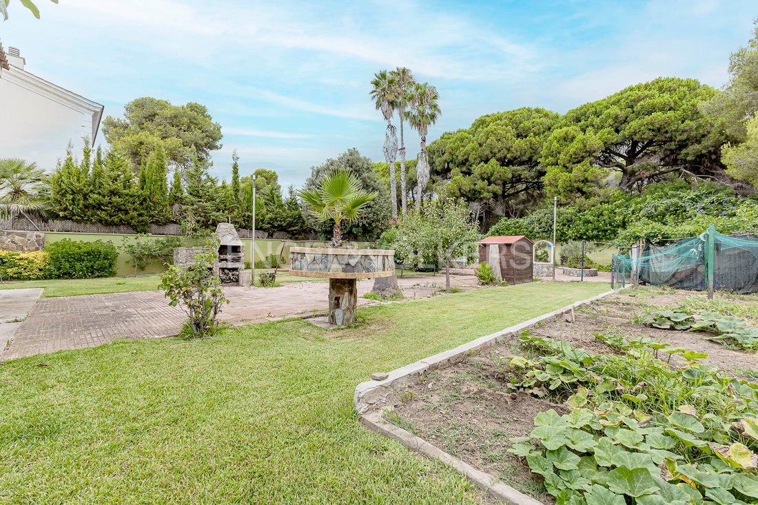 House in Gava, Catalonia, Spain 2 - 16028511