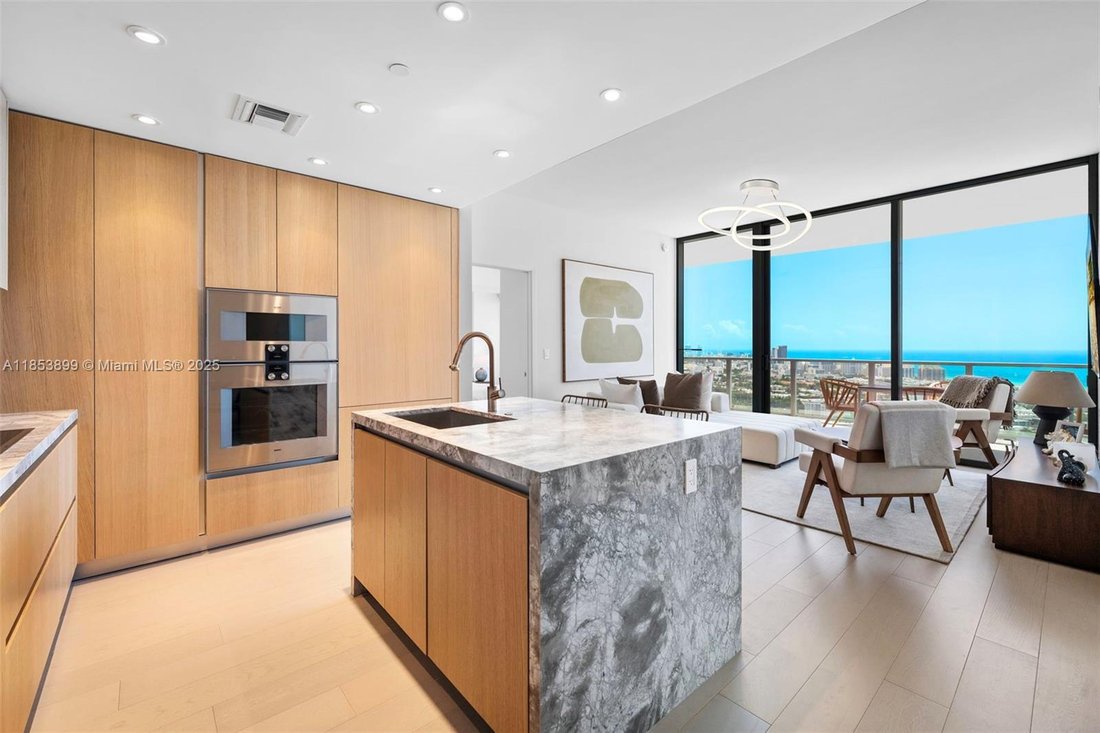 Condo in Miami Beach, Florida, United States 3 - 16028532