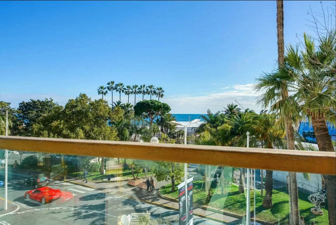 Apartment in Cannes, Provence-Alpes-Côte d'Azur, France 2 - 14695117