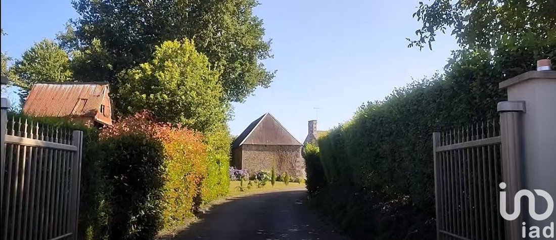 House in Isigny-le-Buat, Normandy, France 1 - 16027640