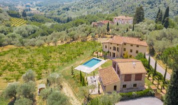Villa in Lucca, Tuscany, Italy 2