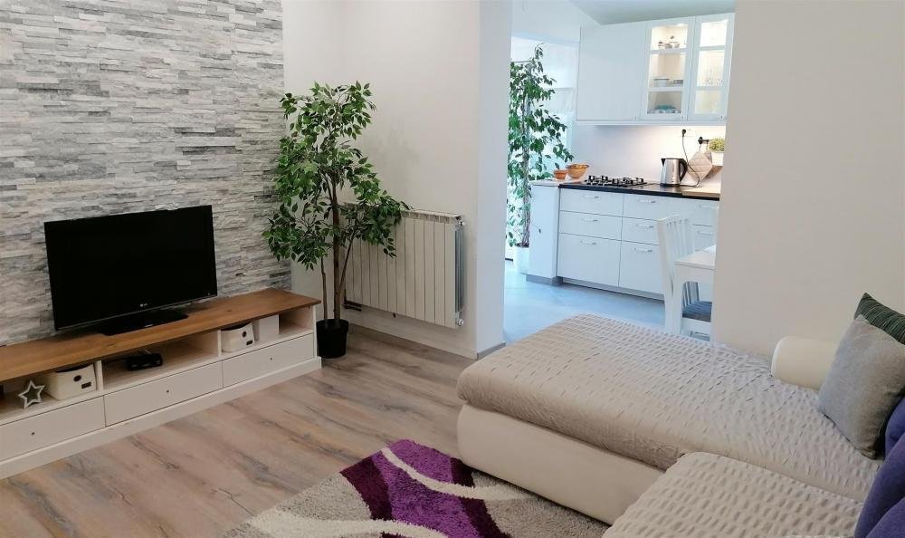 Velo Grablje, Split-Dalmatia County, Croatia 2 - 16026988