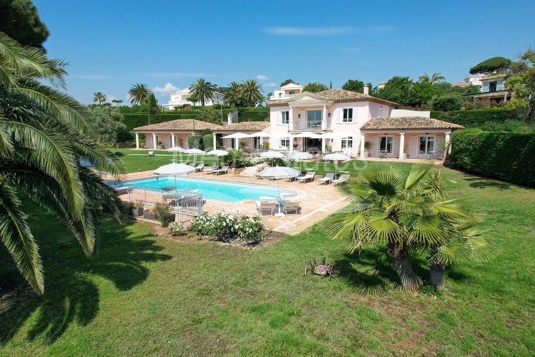 Villa in French Riviera, Provence-Alpes-Côte d'Azur, France 4 - 16026613