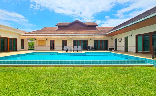House in Hin Lek Fai, Prachuap Khiri Khan, Thailand 1