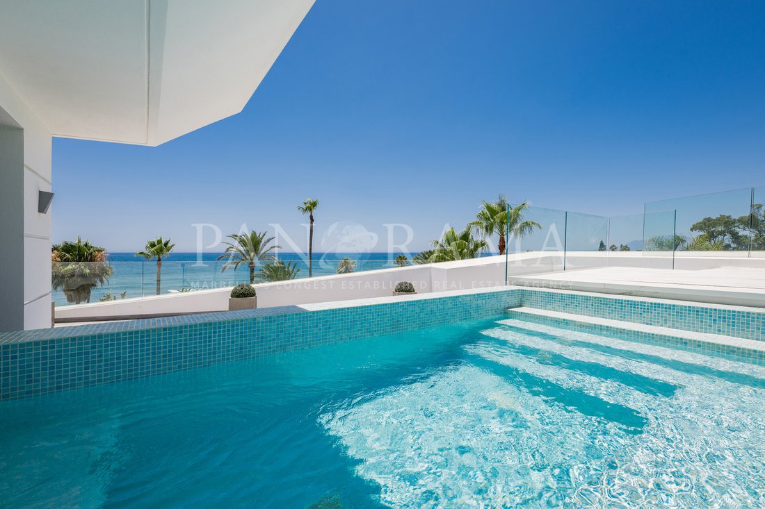 Villa in Marbella, Andalusia, Spain 5 - 15989007