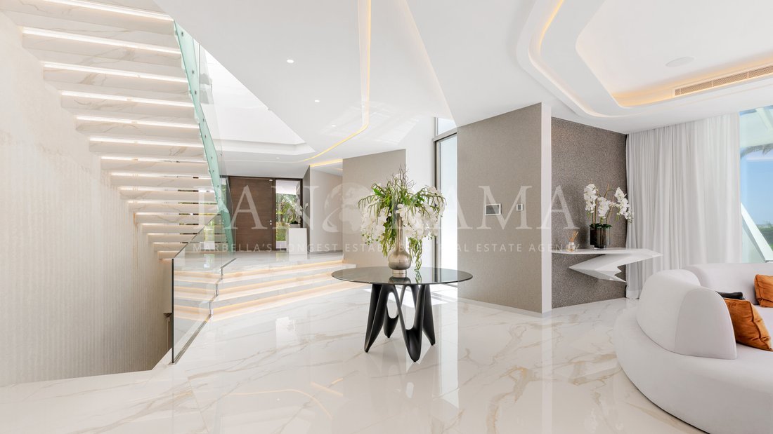 Villa in Marbella, Andalusia, Spain 4 - 15989007