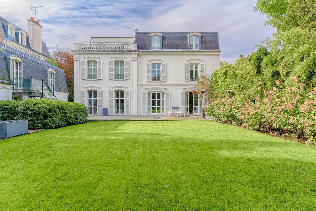 Apartment in Muette Nord, Paris 16e Arrondissement, Paris 1 - 16027890